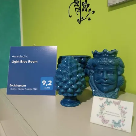 Oda ve Kahvaltı Light Blue Scordia