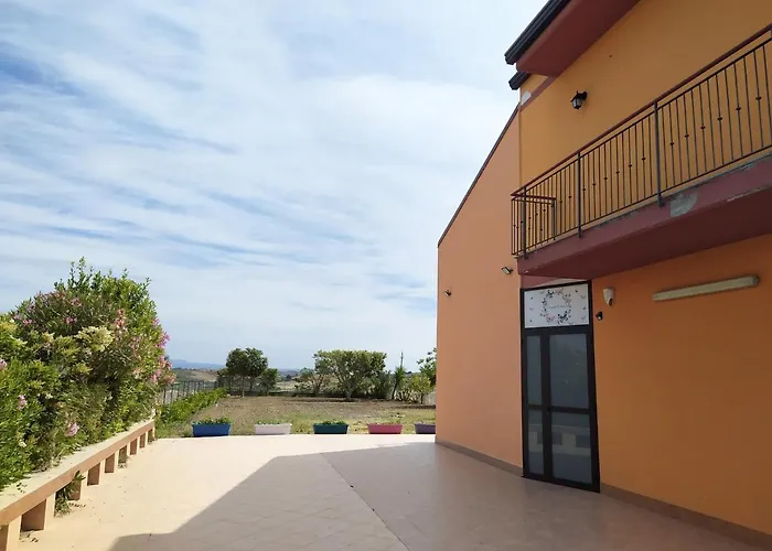 Light Blue Bed and breakfast Scordia