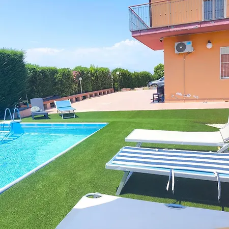 Bed & Breakfast Light Blue Scordia