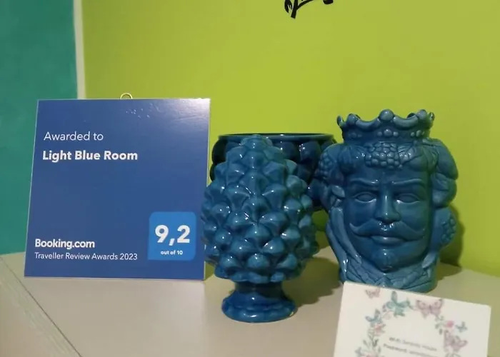 Bed & Breakfast Light Blue Scordia